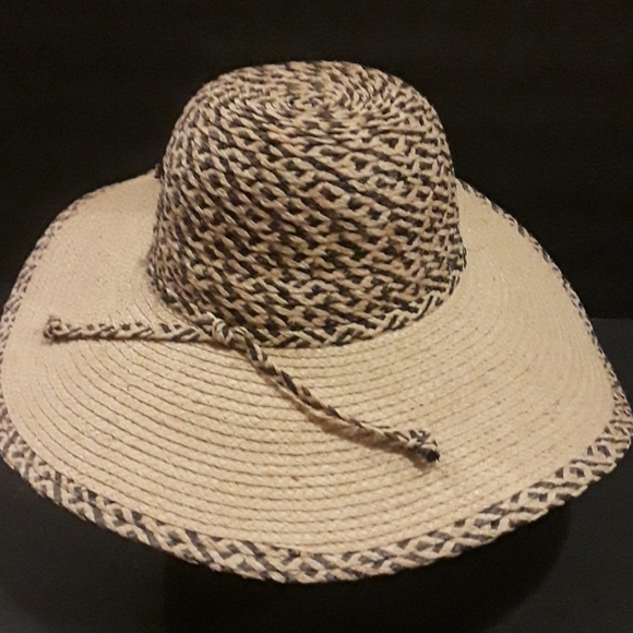 c VINYAGE SCALA ONE SIZE WOVEN STRAW HAT - Picture 5 of 5